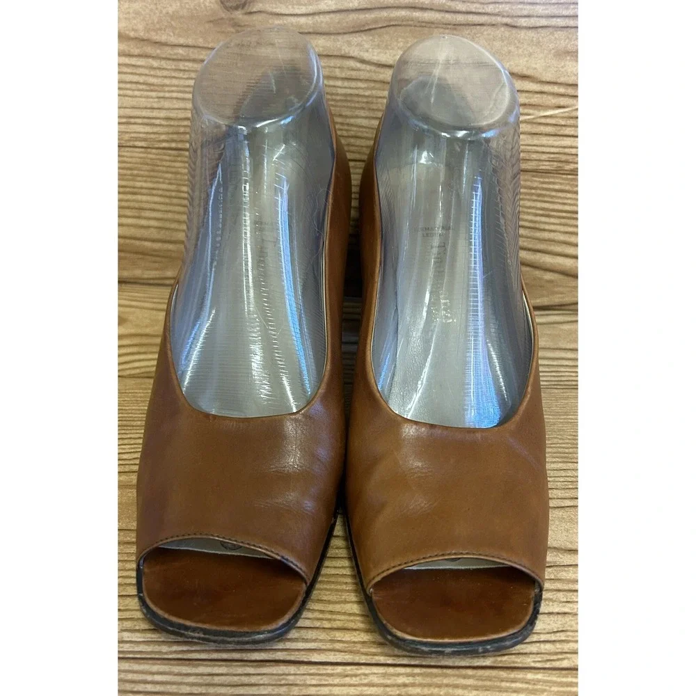 TINO LANZI‎ Patent Leather Camel Brown Italian Heels Italy Women's Sz 40 US 8.5